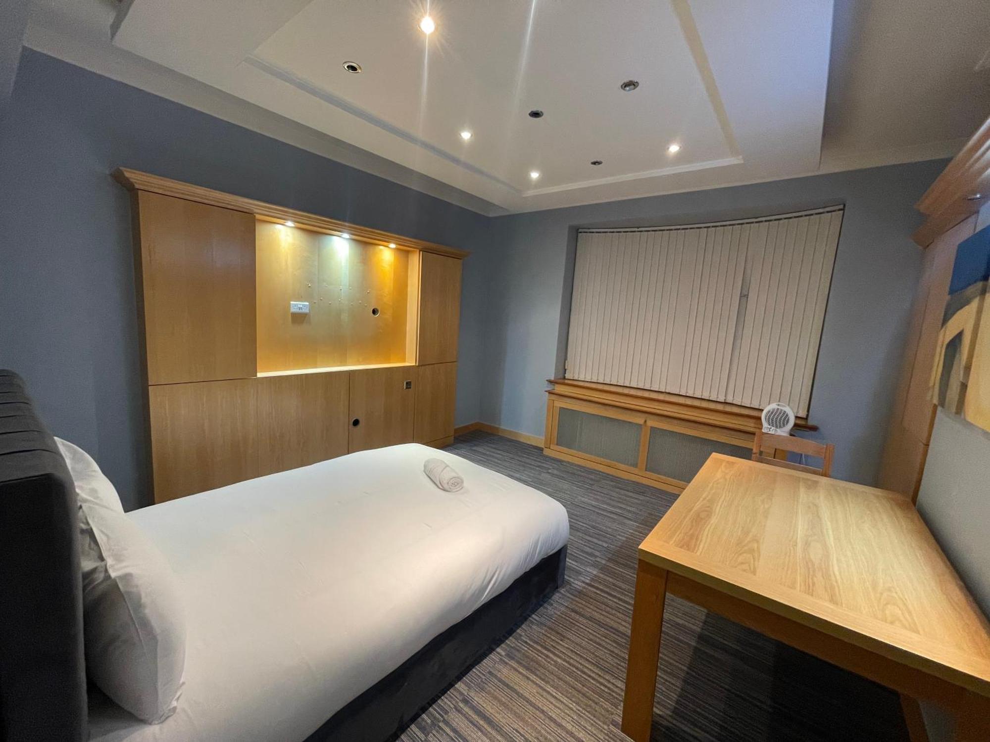 Tch Lodge Bolton Ngoại thất bức ảnh