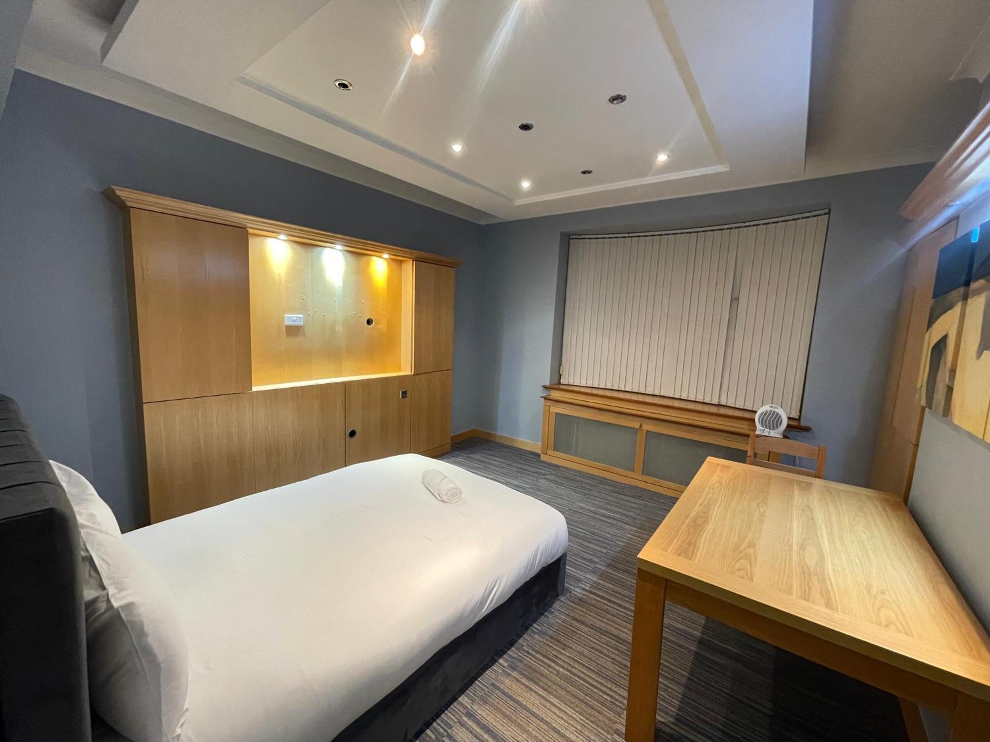 Tch Lodge Bolton Ngoại thất bức ảnh