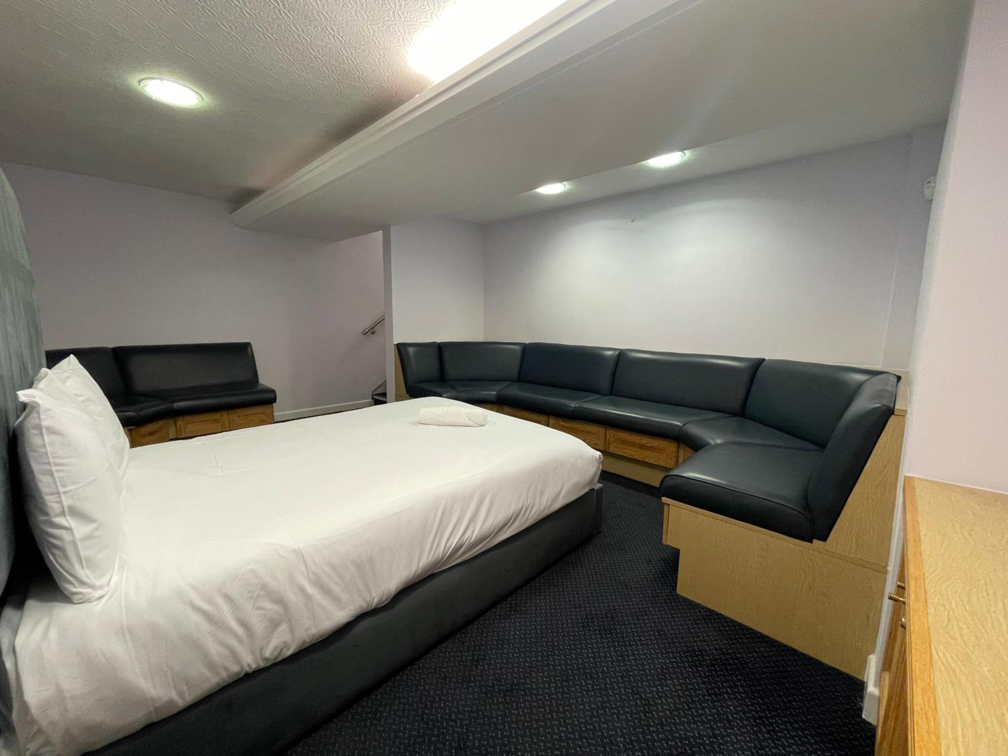 Tch Lodge Bolton Ngoại thất bức ảnh